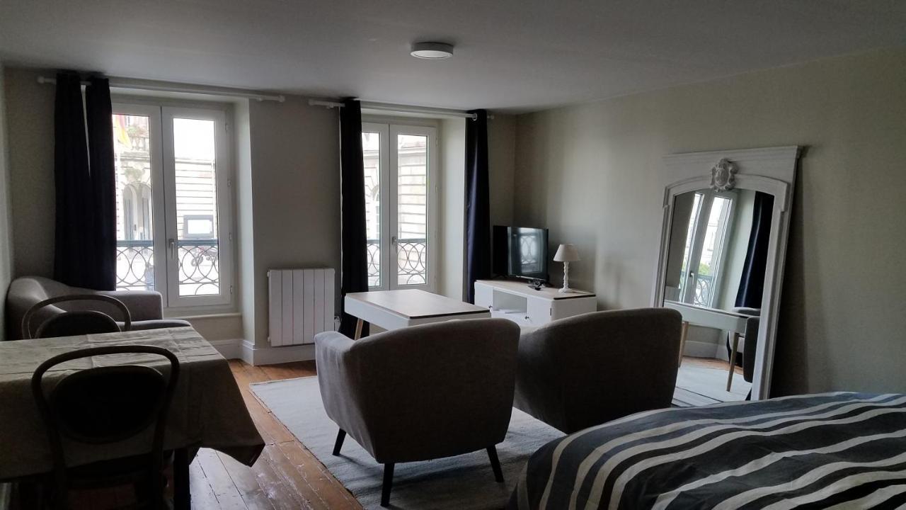 Appart'Hotel De La Mairie มอร์เล ภายนอก รูปภาพ